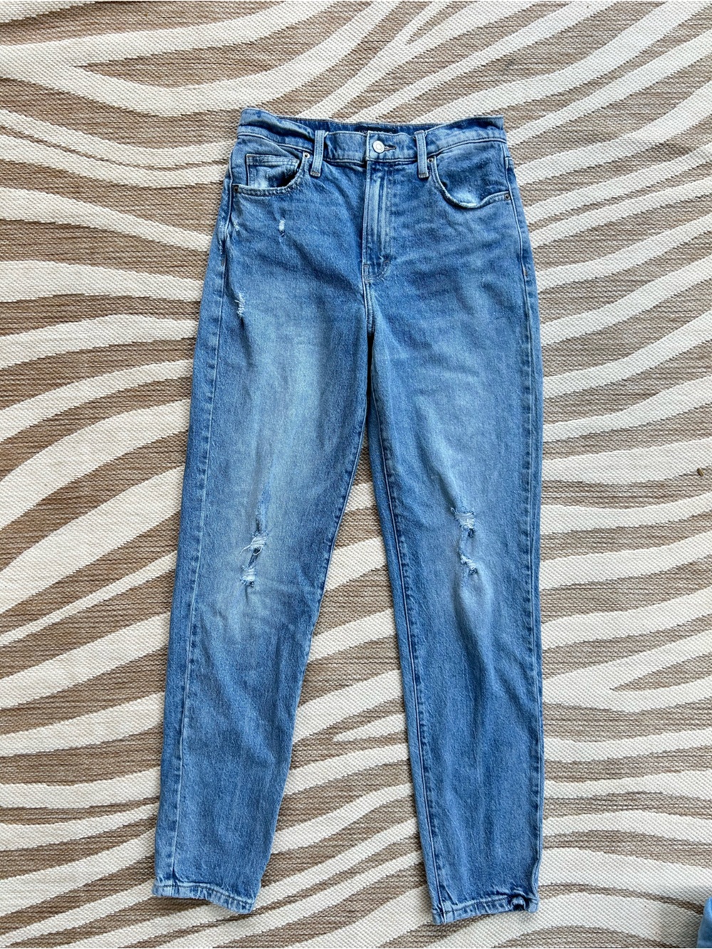 Lucky Brand Light Blue Straight Leg Jeans - Picture 4 of 9